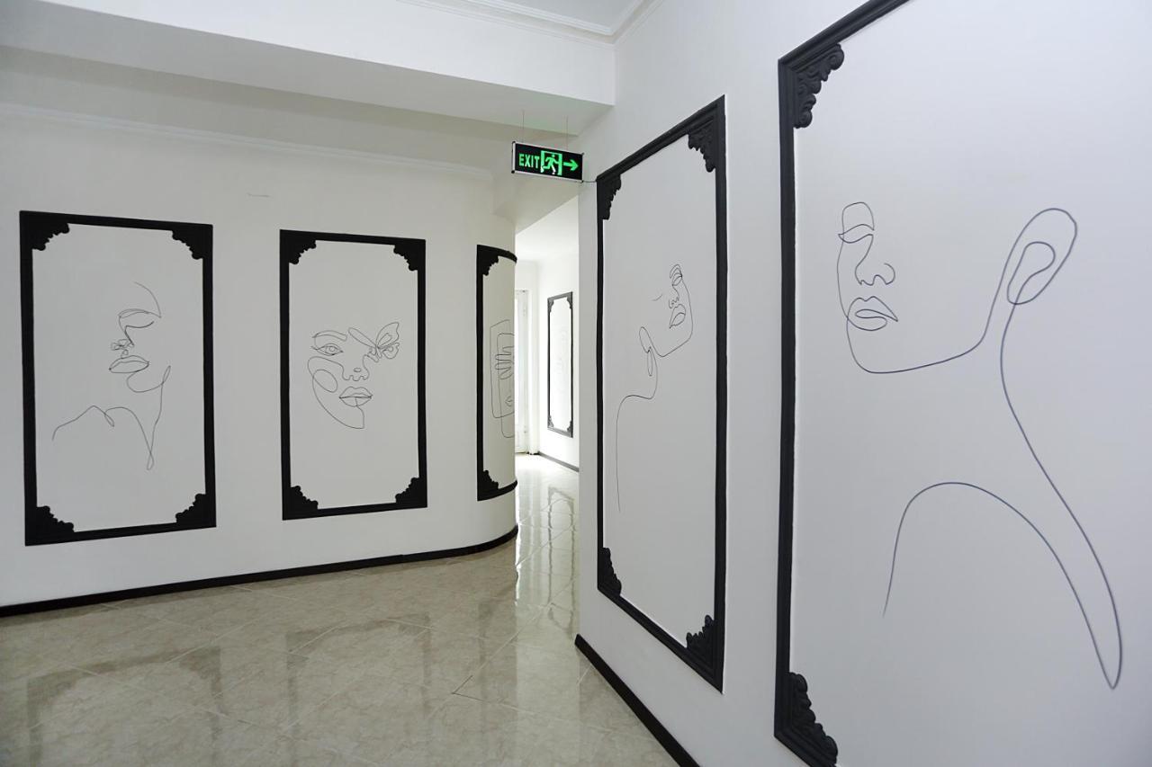 فندق The One Boutique تبليسي المظهر الخارجي الصورة